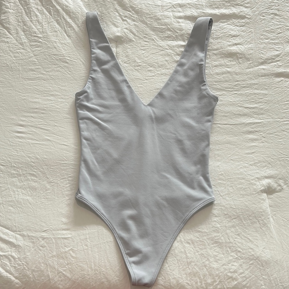 Aritzia bodysuit